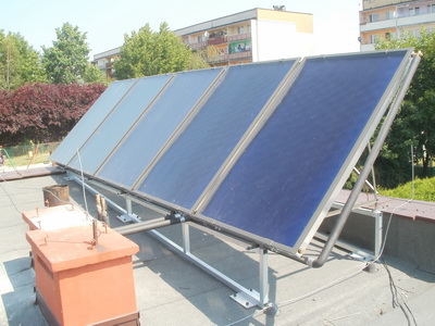 Плоская солнечная панель для нагрева воды фото